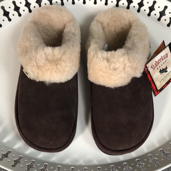 Staheekum genuine sheepskin slip on slippers. - Picture 4 of 7
